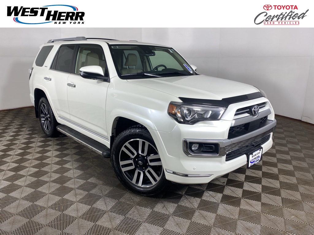 2022 Toyota 4Runner Limited's photo