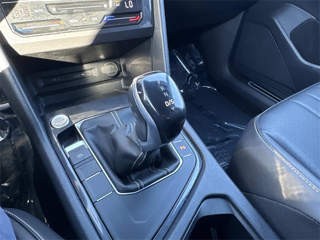 2022 Volkswagen Tiguan SE R-Line Black photo 16