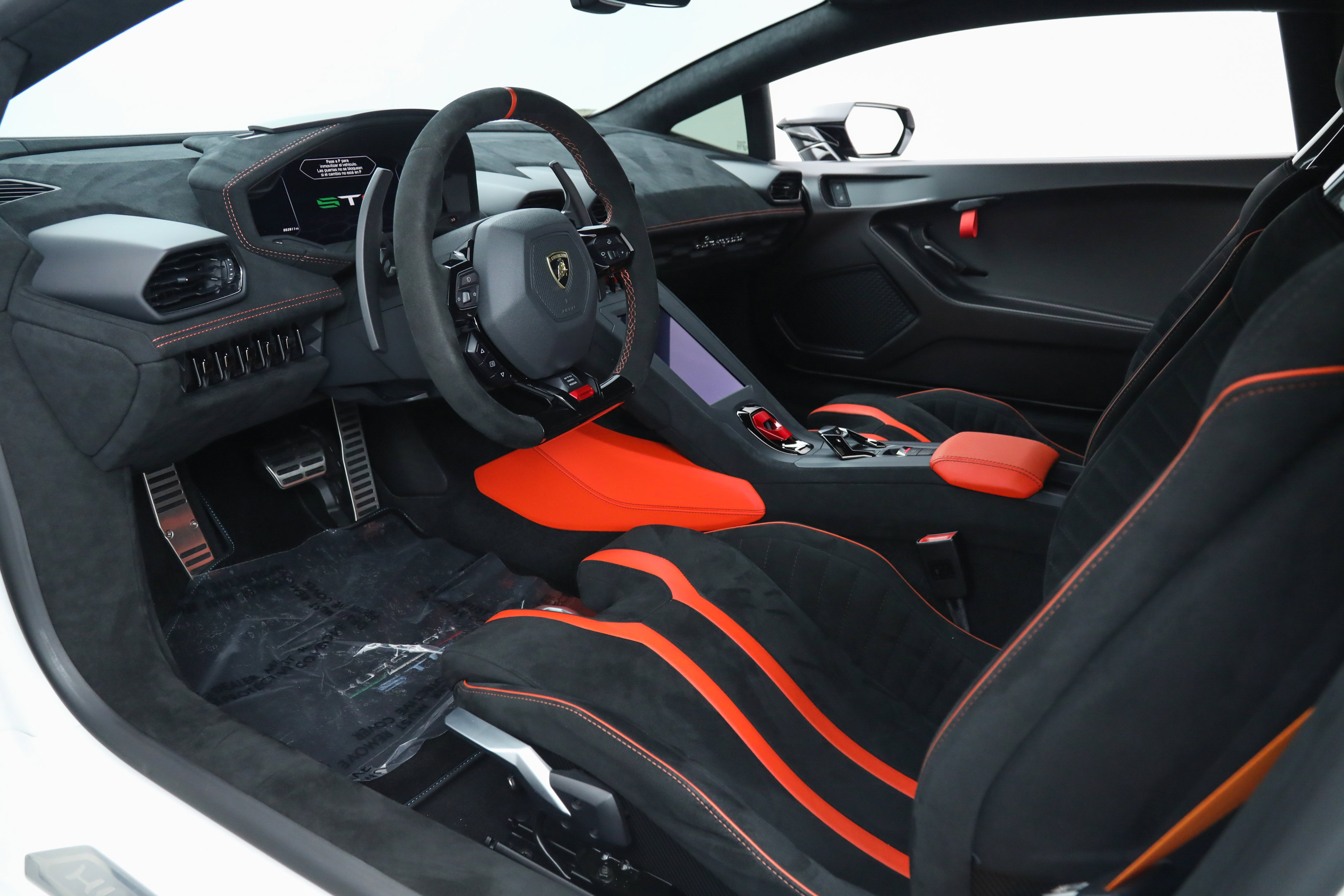 2022 Lamborghini Huracan STO photo 25