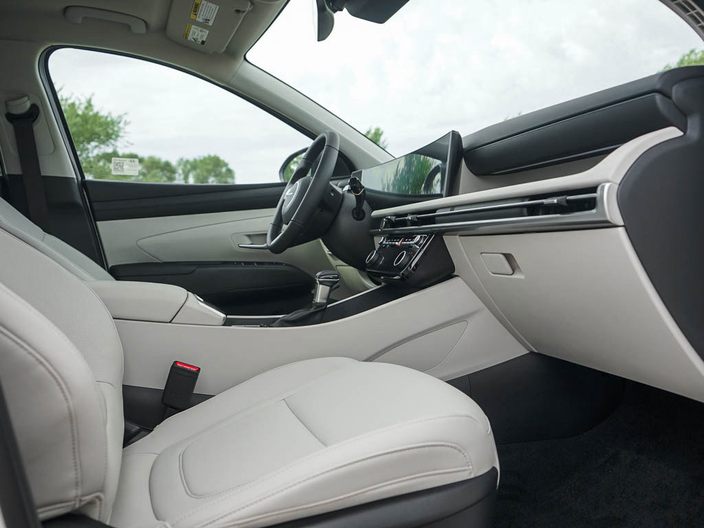 2025 Hyundai Tucson SEL Convenience photo 10