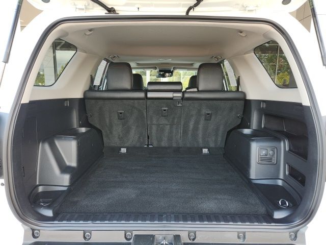 2023 Toyota 4Runner TRD Off-Road Premium photo 12