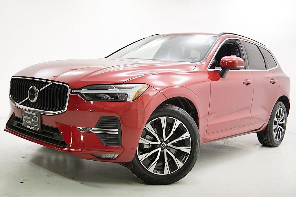 2023 VOLVO XC60 - Image 1