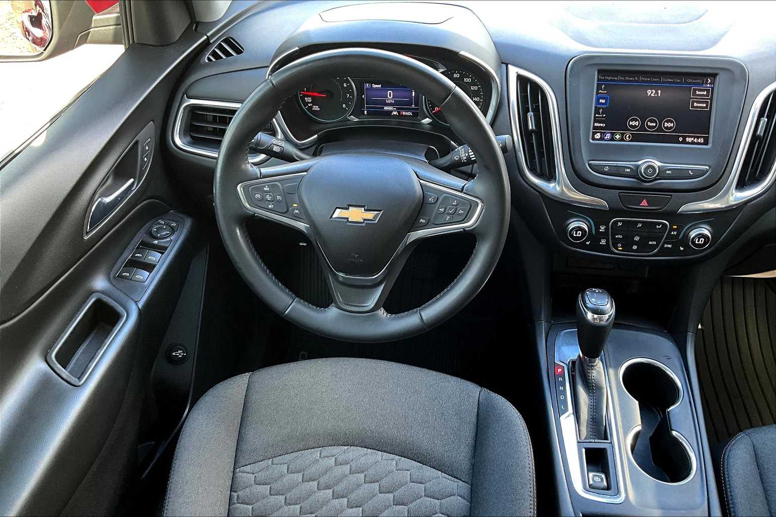 2020 Chevrolet Equinox LT photo 5