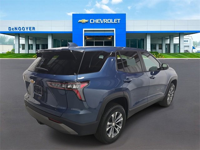 2026 Chevrolet Equinox LT photo 4