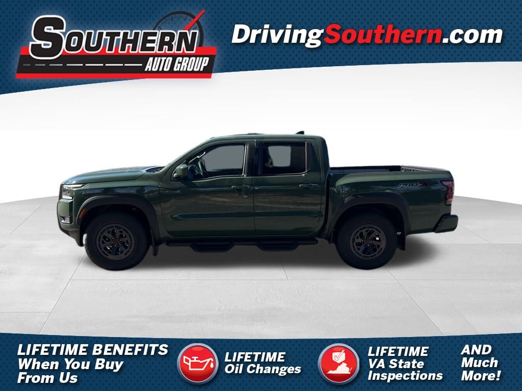 2025 Nissan Frontier PRO-X's photo