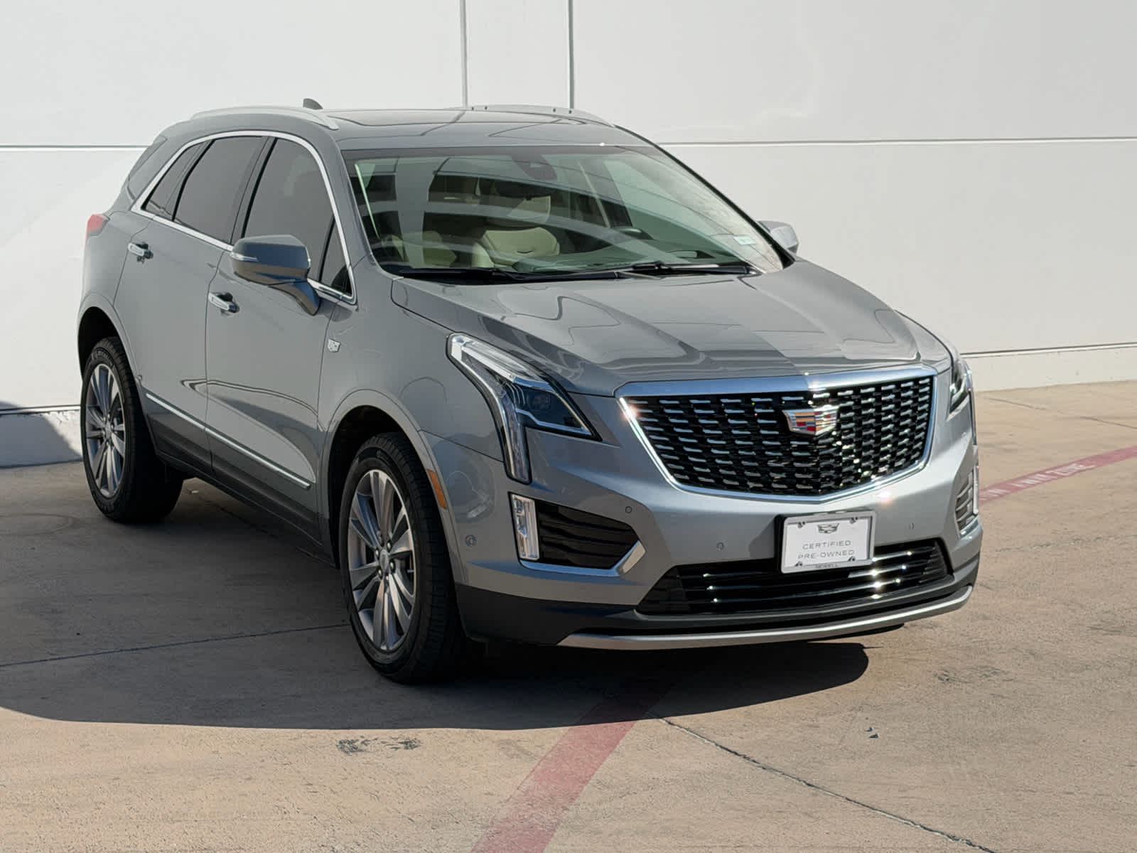 2024 Cadillac XT5 Premium Luxury photo 3