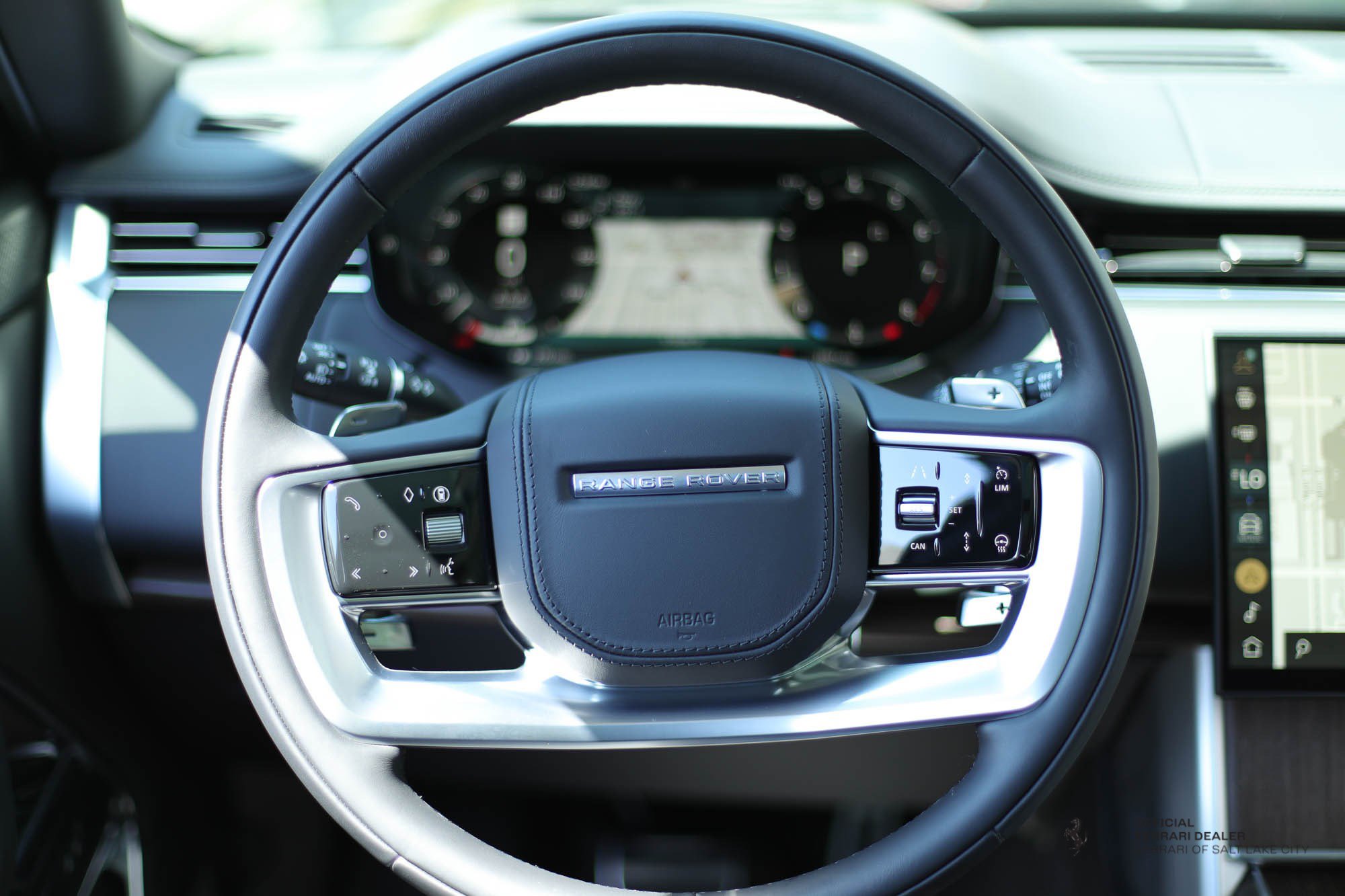 2025 Land Rover Range Rover Autobiography photo 15