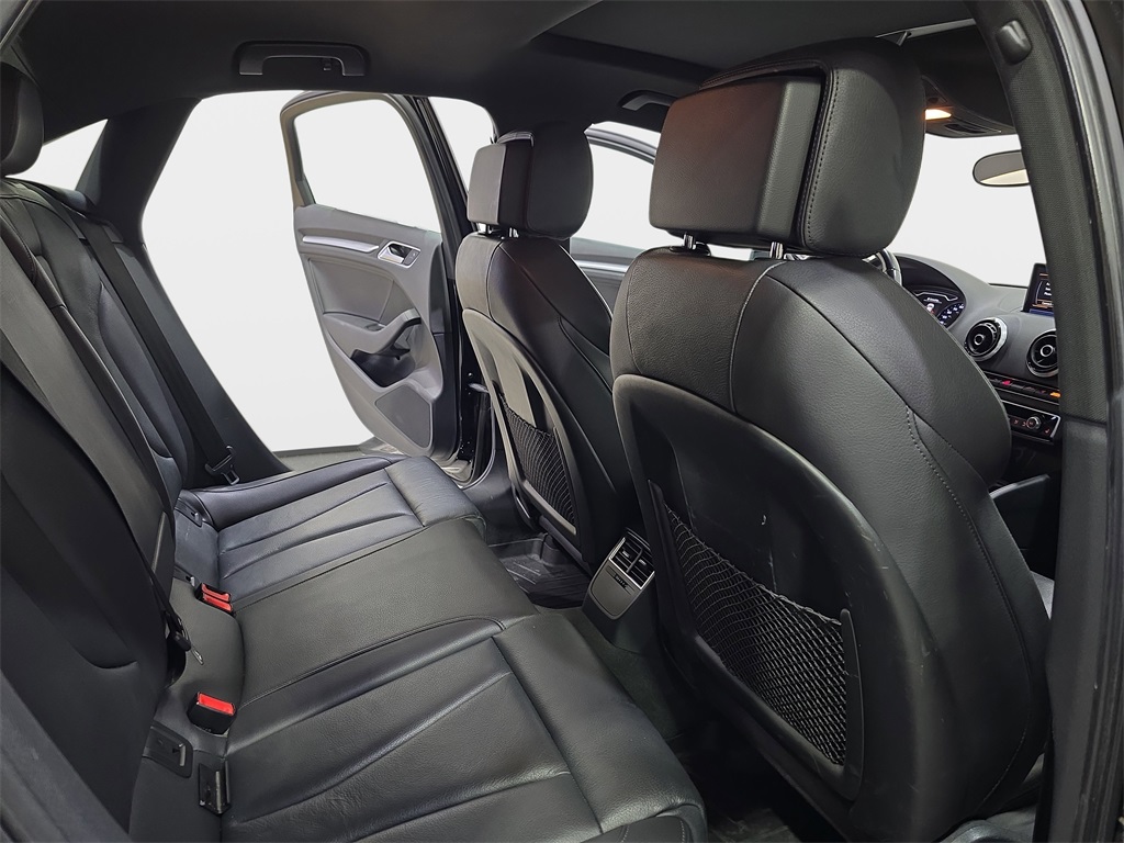 2015 Audi A3 2.0T Premium Plus photo 11