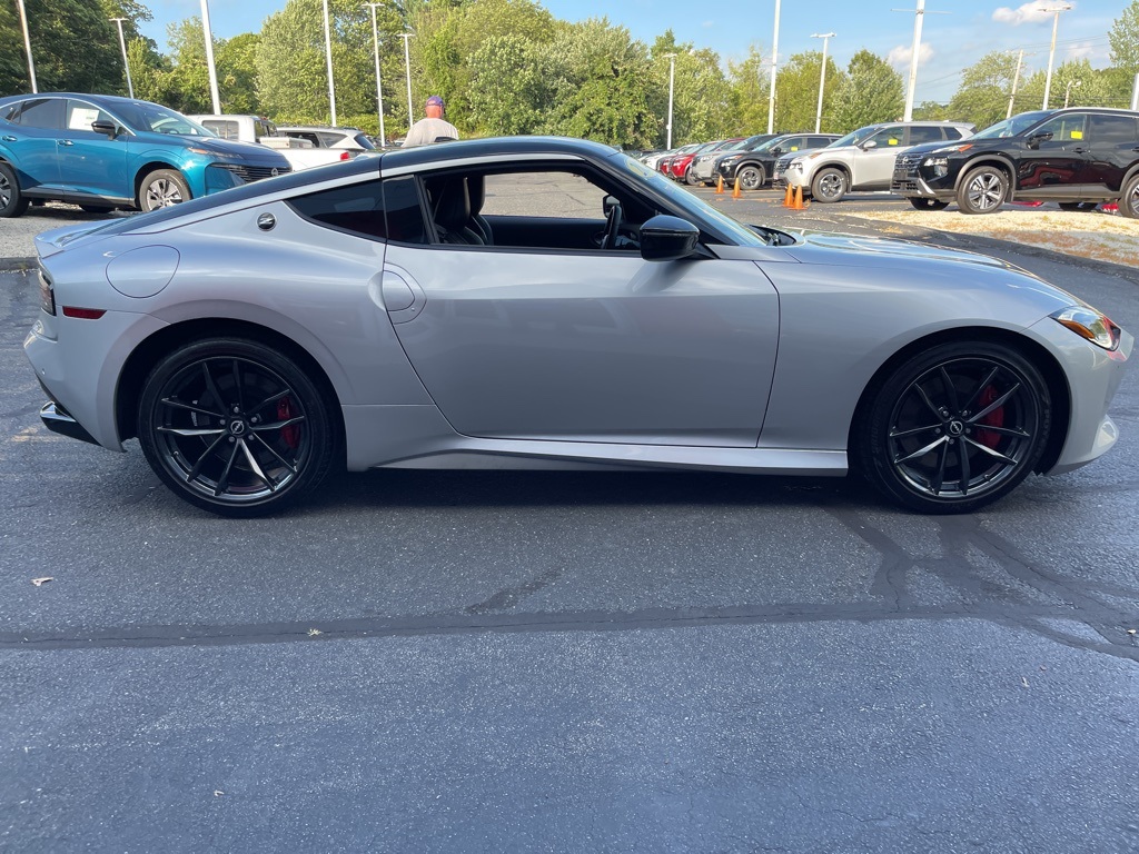 2024 Nissan Z Performance photo 6