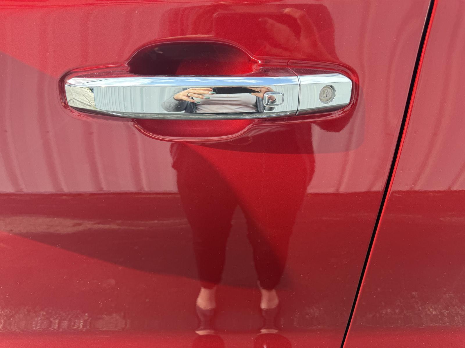 2026 Chevrolet Silverado High Country photo 12