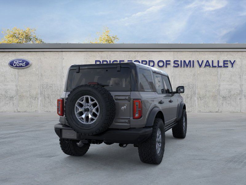 2025 Ford Bronco Badlands photo 8