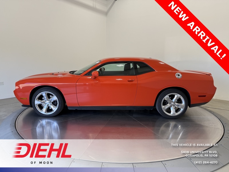 2013 Dodge Challenger R/T photo 4