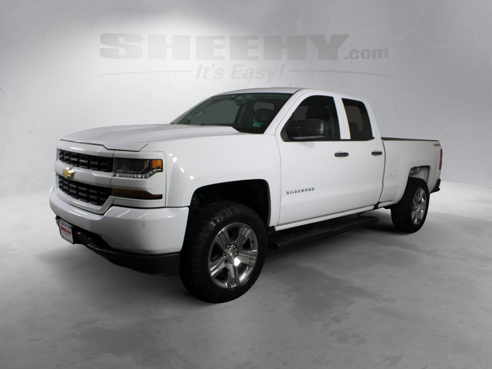 2016 Chevrolet Silverado 1500 Custom photo 4