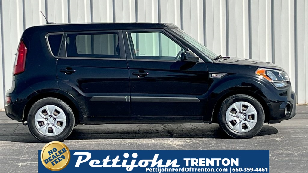Used 2013 Kia Soul Base with VIN KNDJT2A54D7610269 for sale in Kansas City