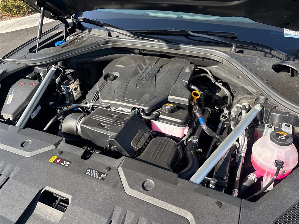 2026 Genesis GV70 2.5T Advanced photo 19