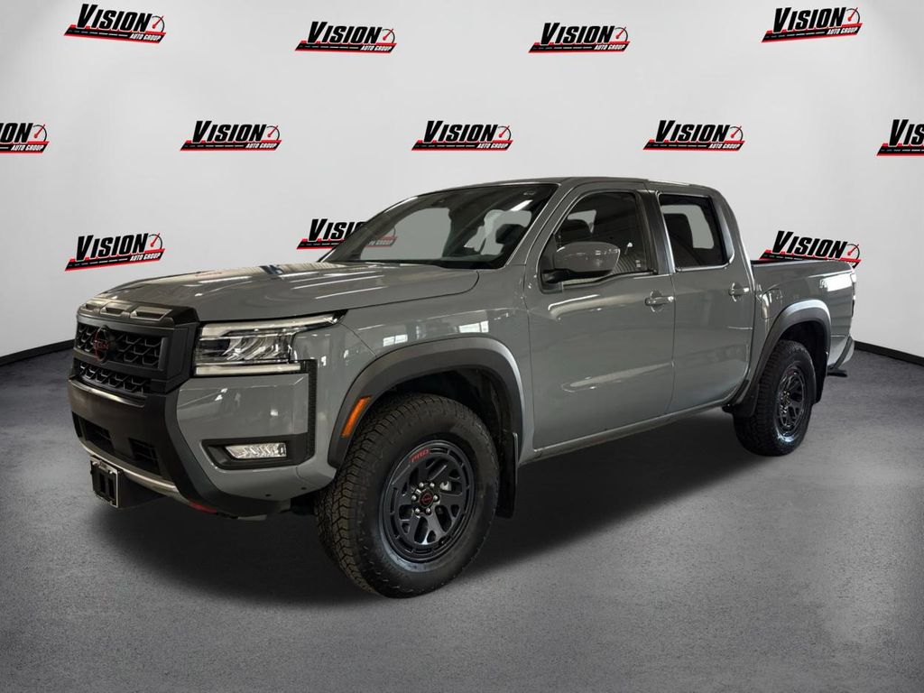 2025 Nissan Frontier PRO-4X's photo