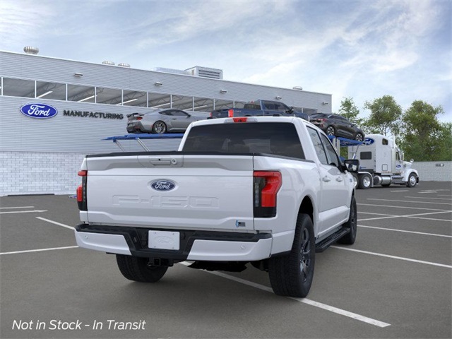 2025 Ford F-150 Lightning photo 8
