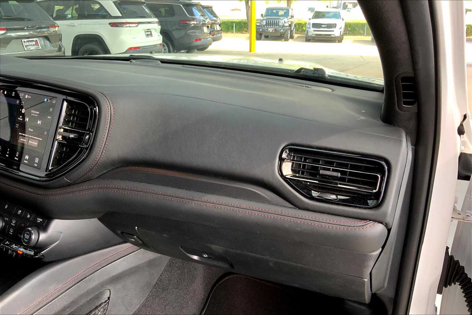 2022 Dodge Durango R/T Plus photo 16