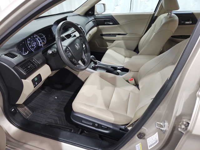2013 Honda Accord EX-L photo 10