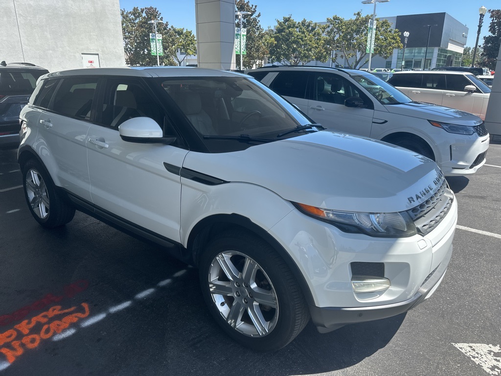 2015 Land Rover Range Rover Evoque Pure photo 2