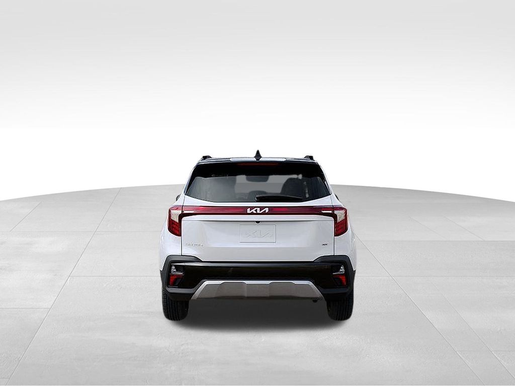 2026 Kia Seltos S photo 4