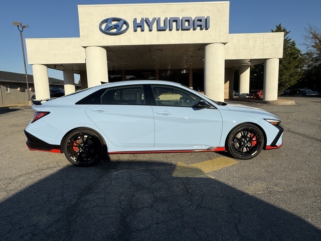 2025 Hyundai Elantra N Base photo 2