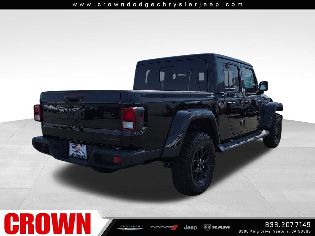 2025 Jeep Gladiator Sport photo 5