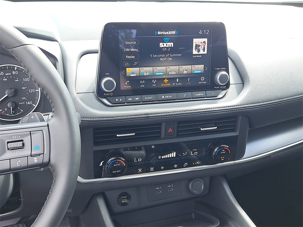 2026 Nissan Rogue SV photo 28