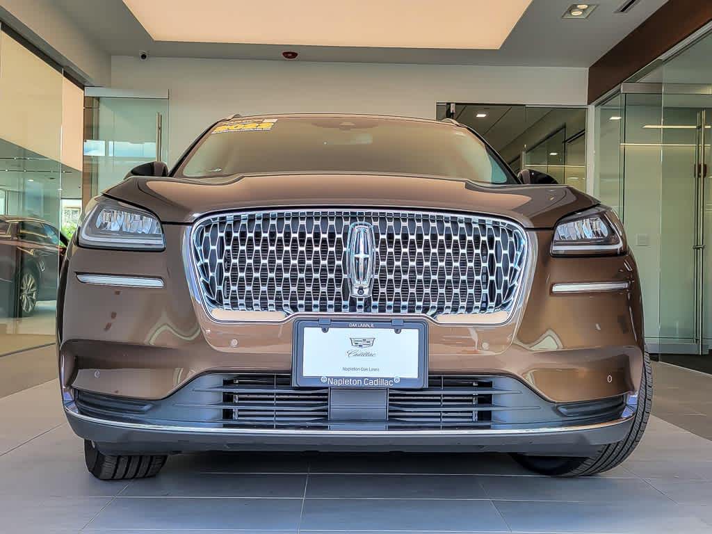 2022 Lincoln Corsair Standard photo 3