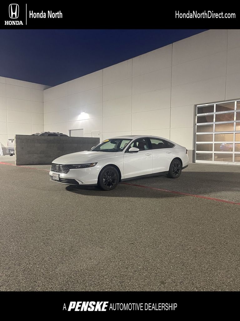 2024 Honda Accord EX's photo