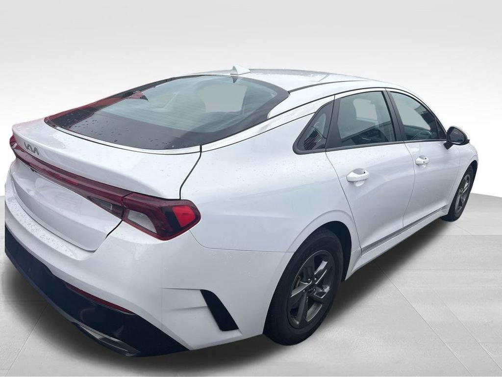 2023 Kia K5 LXS photo 13