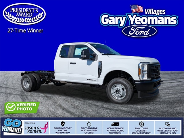 2026 Ford F-350 Super Duty Chassis Cab XL's photo