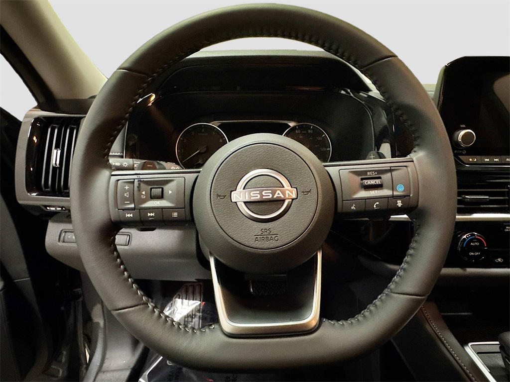 2025 Nissan Pathfinder SV photo 34
