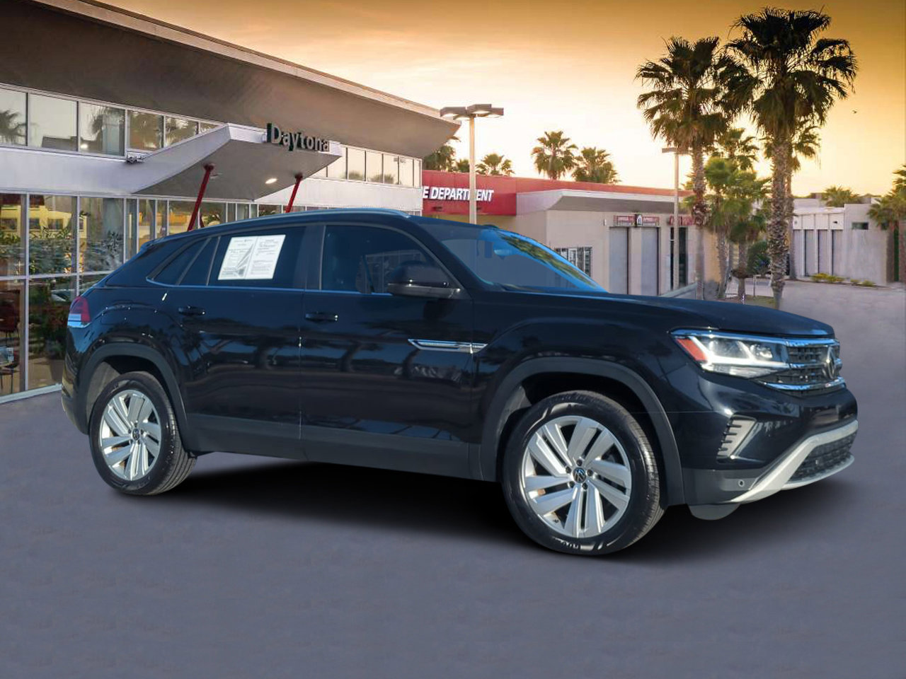 2023 Volkswagen Atlas Cross Sport SE w/Tech