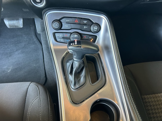 2020 Dodge Challenger SXT photo 16
