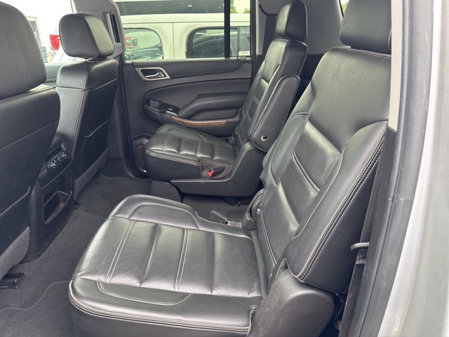 Used 2020 Silver GMC Denali image 14