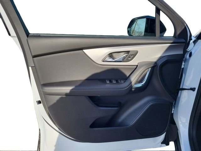 2025 Chevrolet Blazer 2LT photo 9