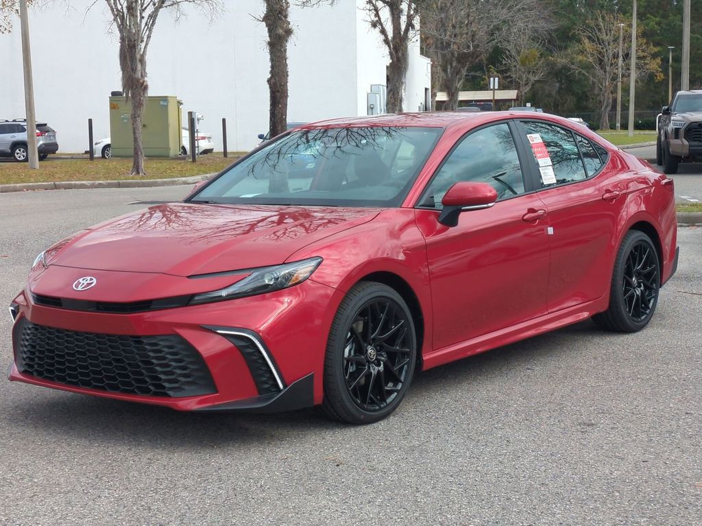2026 Toyota Camry SE's photo