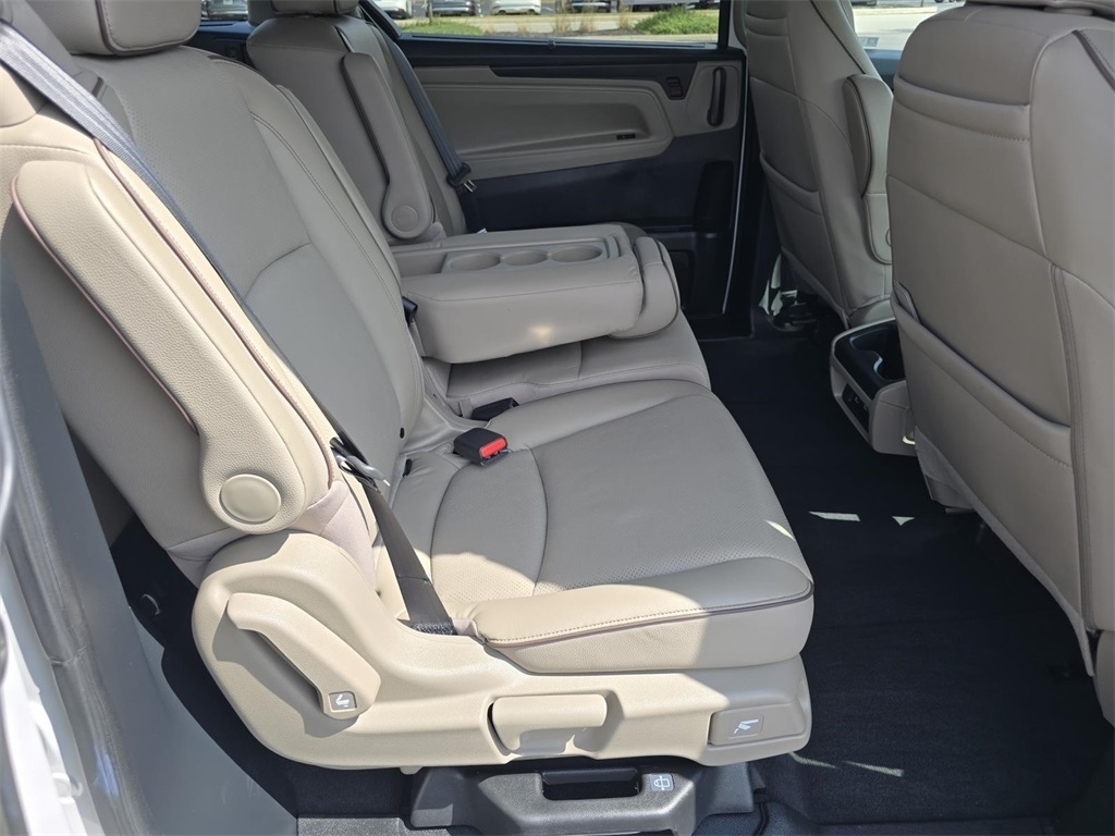 2024 Honda Odyssey Elite photo 19