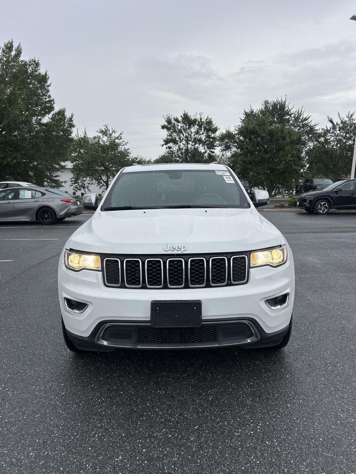 2022 Jeep Cherokee Limited photo 3