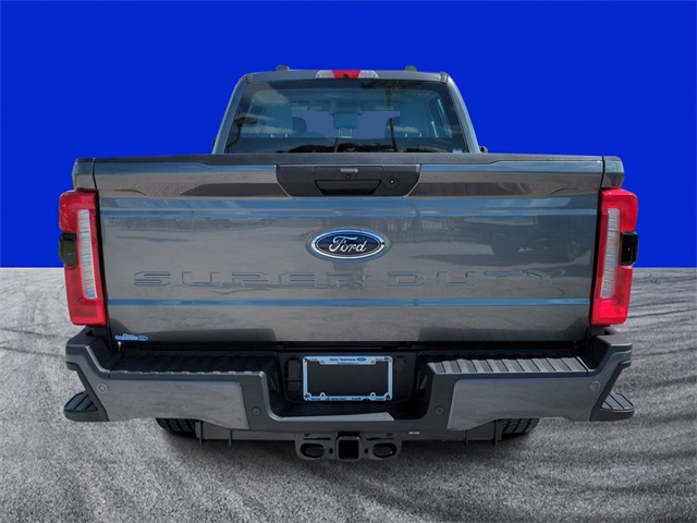 2026 Ford F-250 XL photo 4