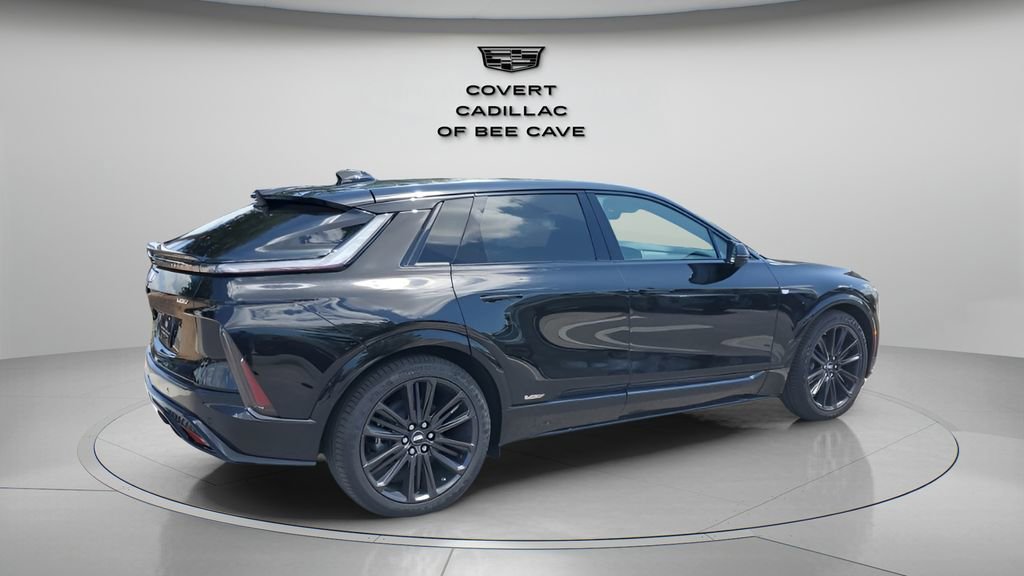 2026 Cadillac Lyriq photo 10