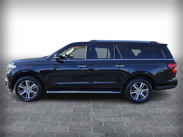 2023 Ford Expedition MAX Limited photo 3