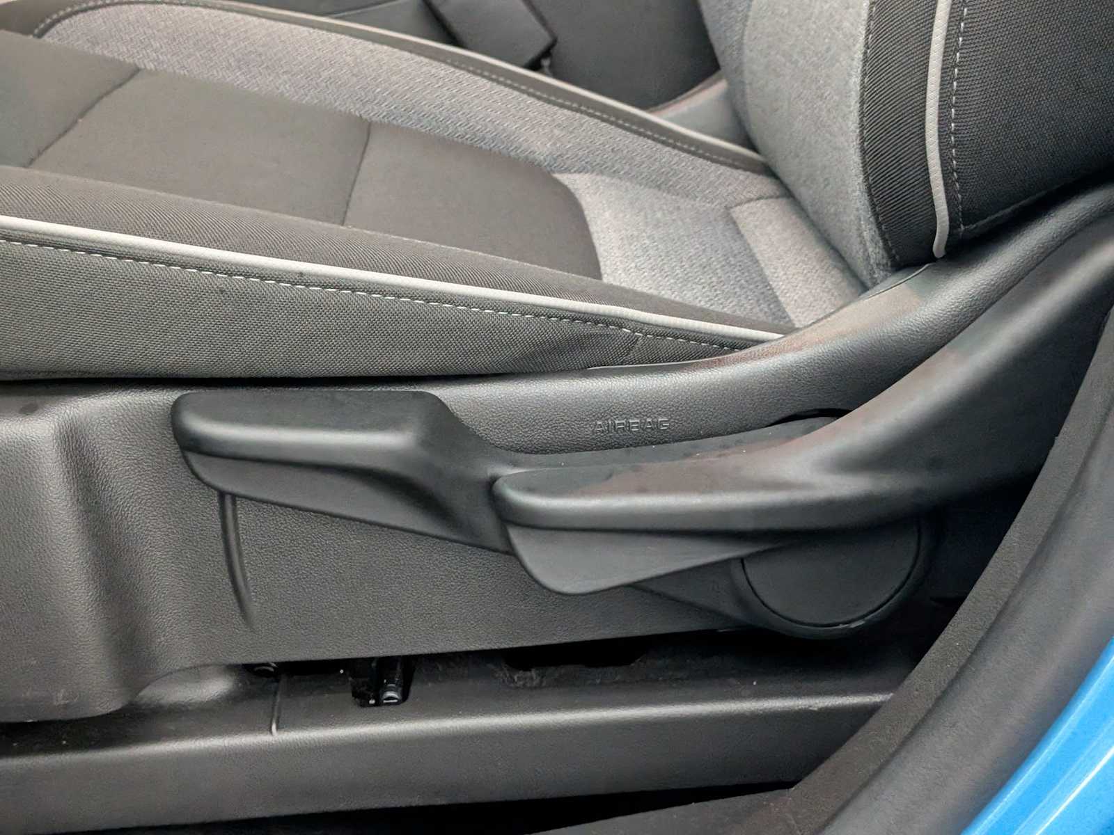 2025 Chevrolet Trailblazer LT photo 17