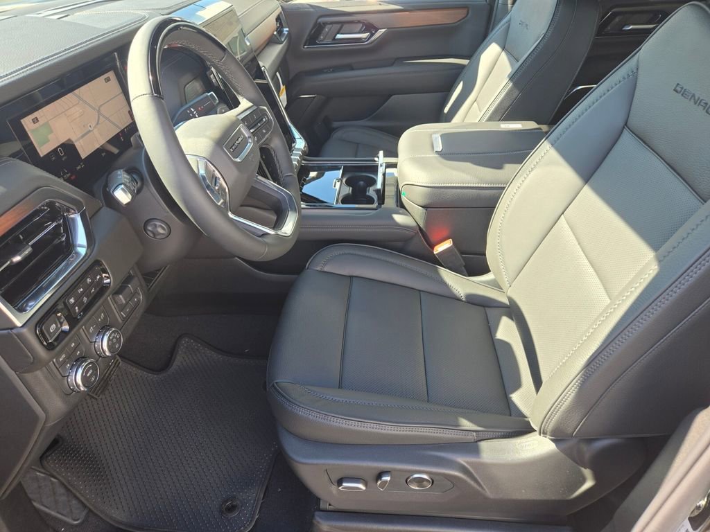 2026 Gmc Yukon Denali photo 3