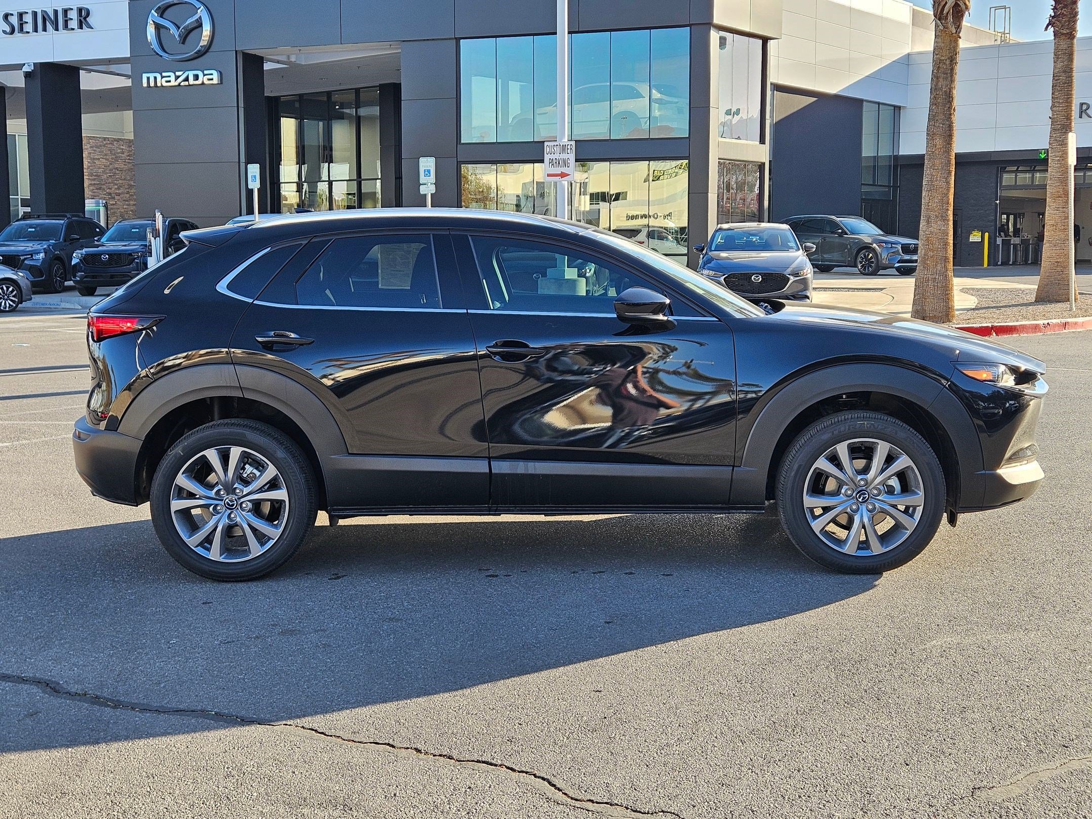 2025 Mazda CX-30 2.5 S Premium photo 6