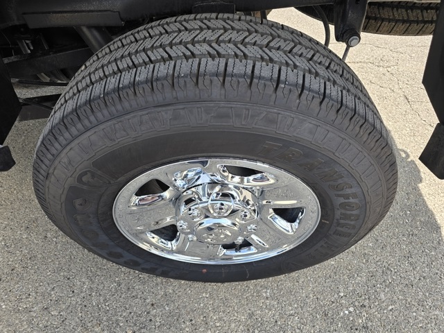 2025 Ram 2500 Tradesman photo 7