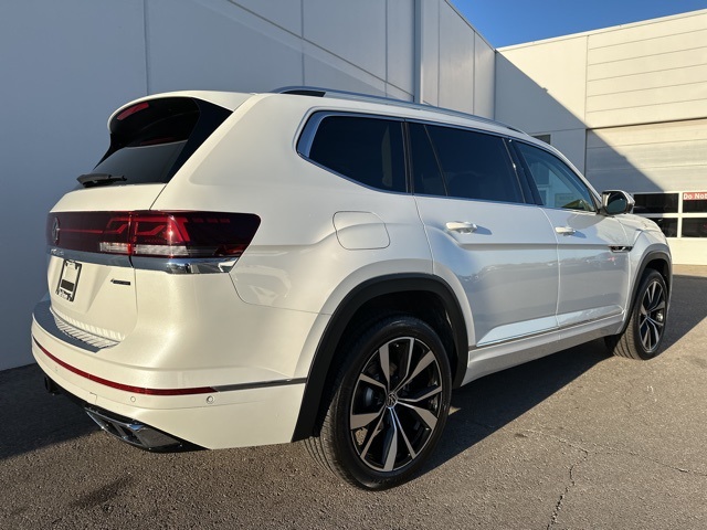2025 Volkswagen Atlas SEL Premium R-Line photo 6