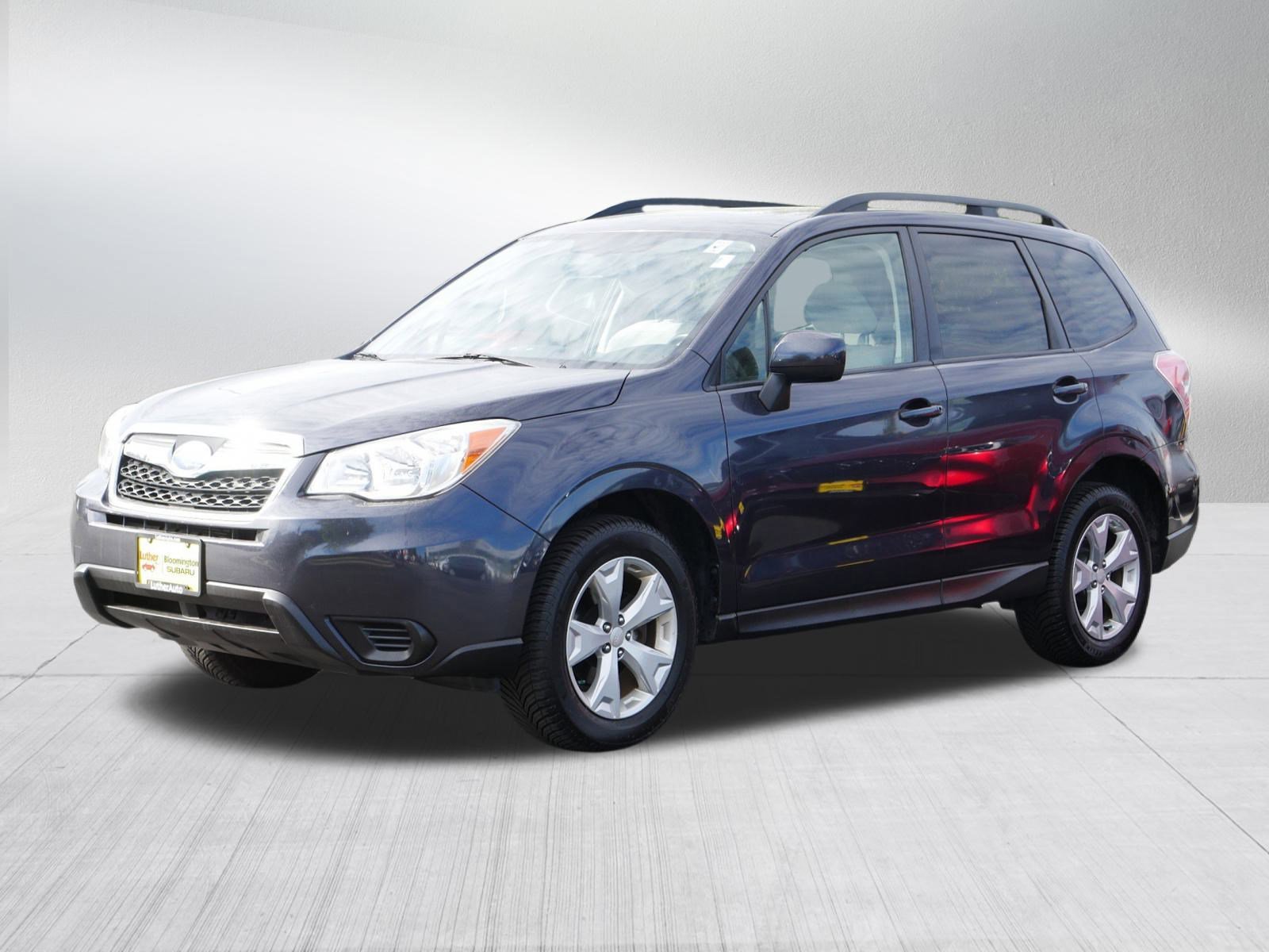 2015 Subaru Forester 2.5i Premium photo 3