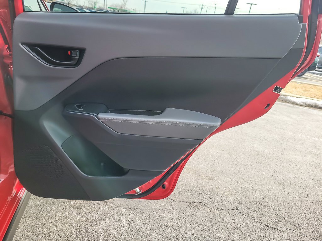 2024 SUBARU CROSSTREK - Image 17